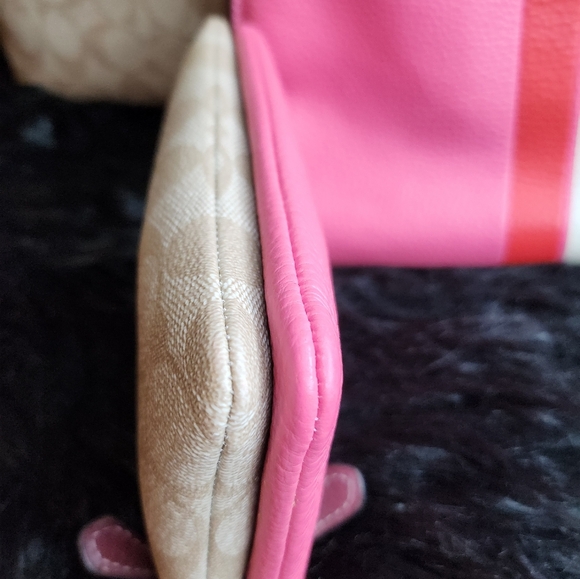 COACH gallery tote - Picture 5 of 6